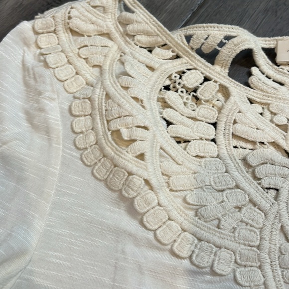 Anthropologie cream top small - Picture 4 of 7